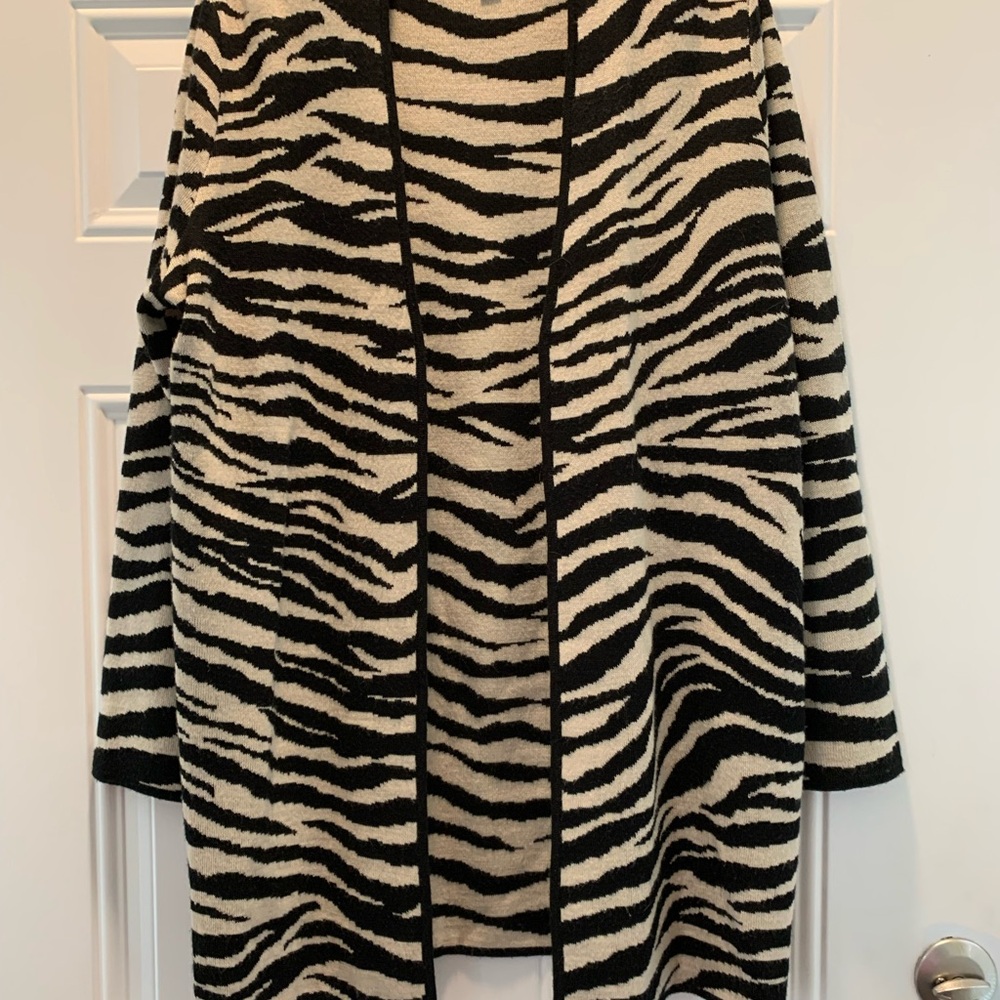 Kasper Animal Print Cardigan Duster Jacket!